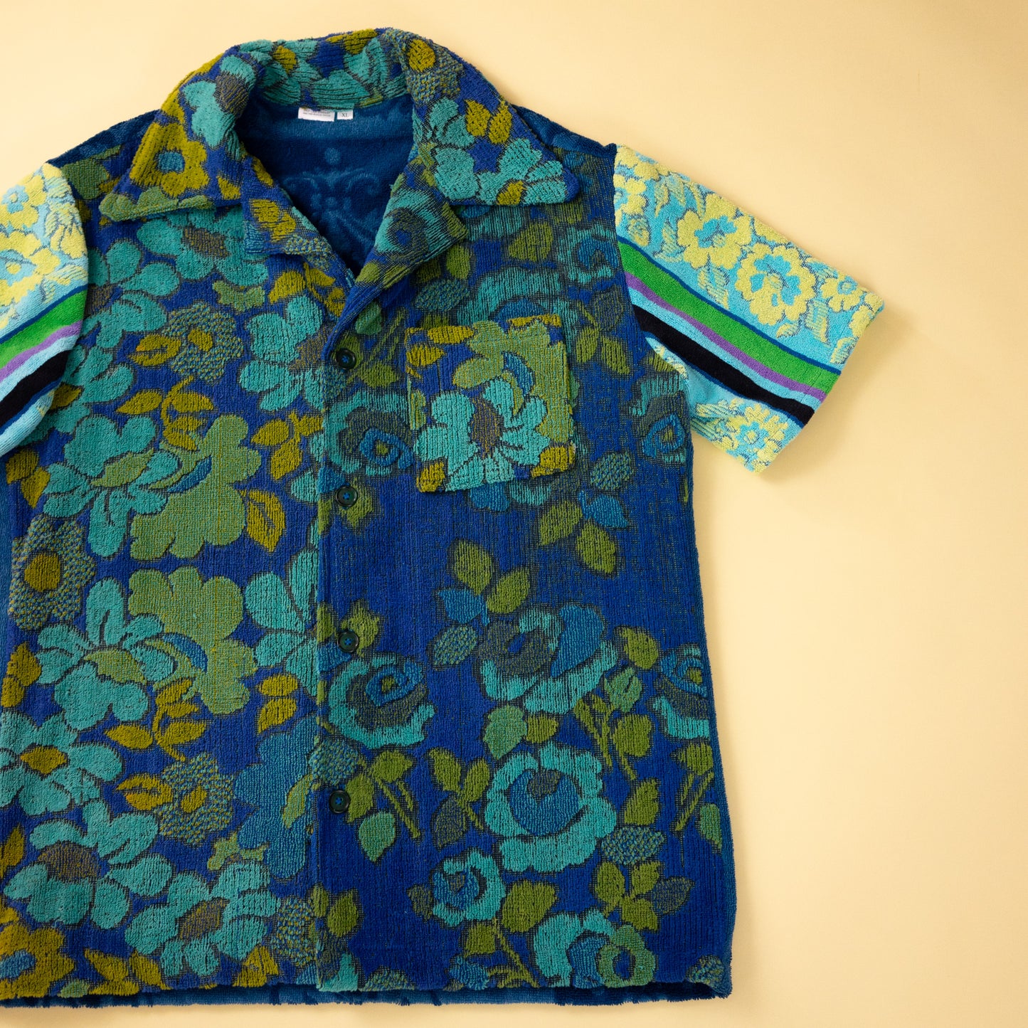 Vintage Blue Floral Towel Camp Collar Mens Shirt