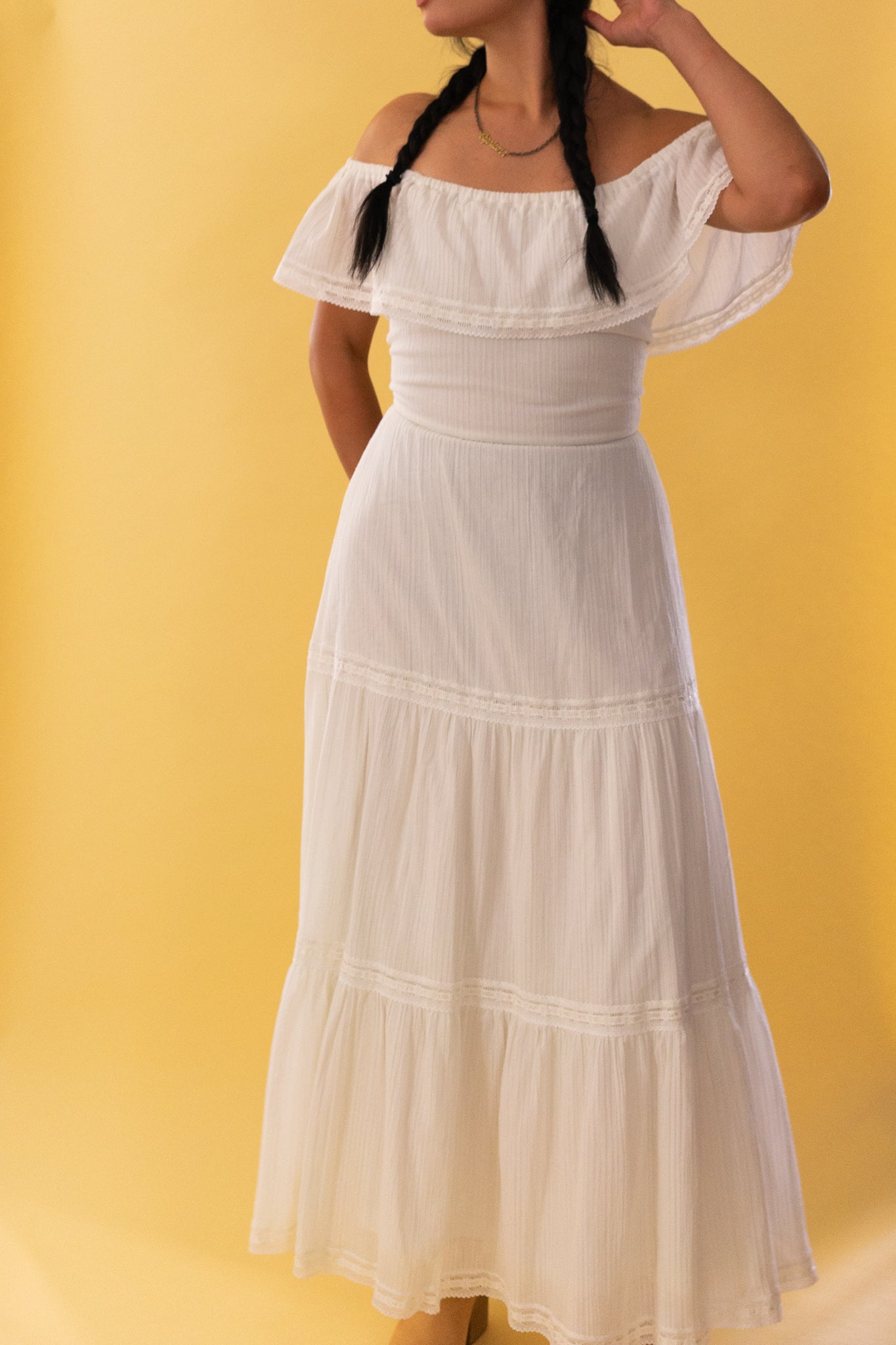 1970s White Cotton Off The Shoulder Maxi Dress