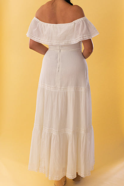 1970s White Cotton Off The Shoulder Maxi Dress